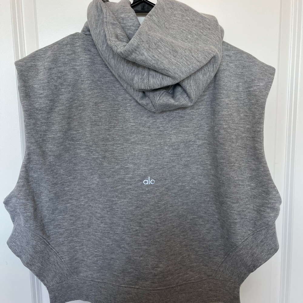 Grey Cut off ALO sweatshirt